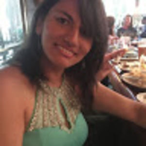 Meet your Posher, Adela